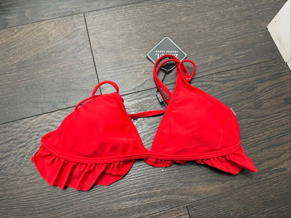 Zaful Women’s Medium Red Ruffle Triangle Swim Top New